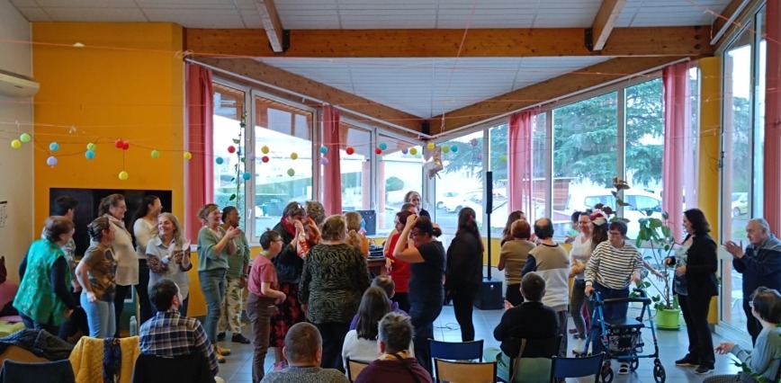 2bd98920-9533-4050-885d-0e8304716fbe